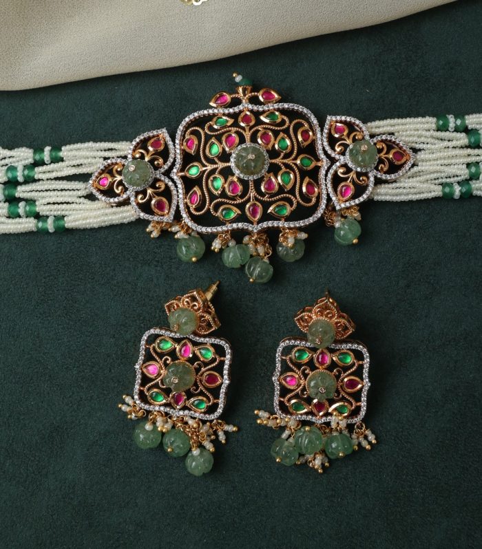 Farwa Antique Pearl set