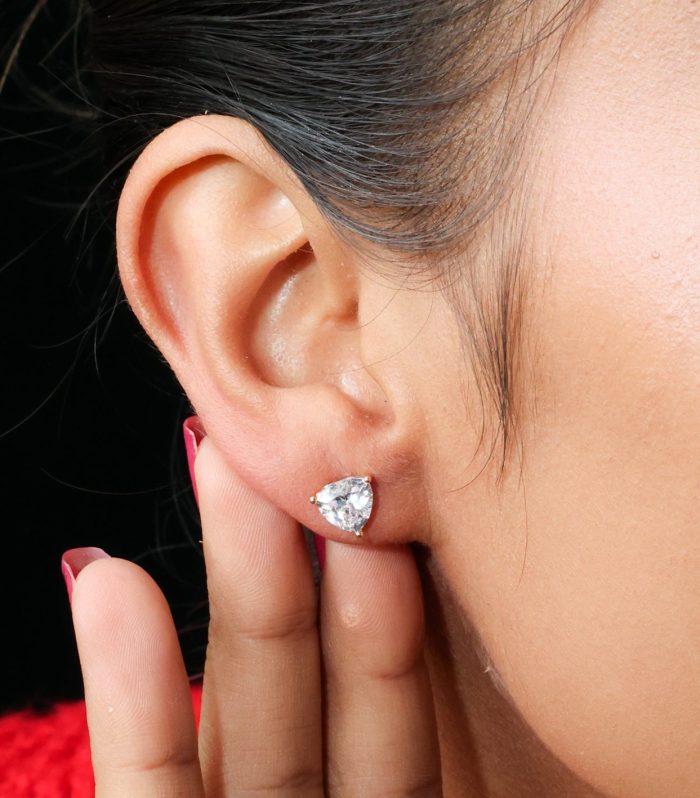 Lumis Delta Solitaire Studs