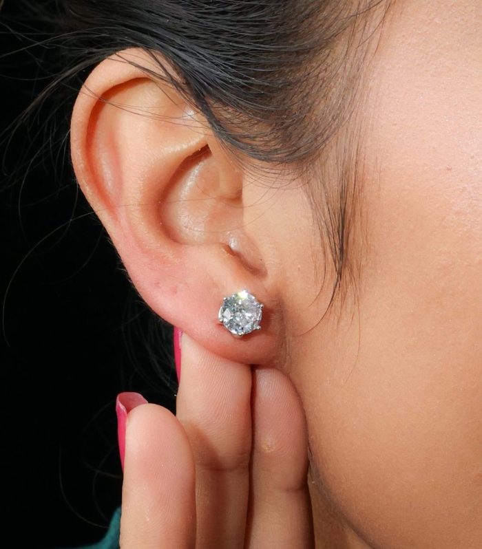 Aura Crown Solitaire Studs