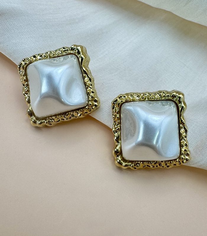 Geometric Pearl Studs