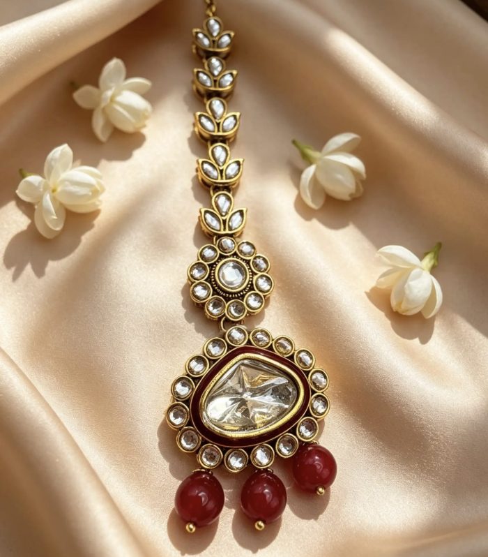 Imperial Kundan Tika