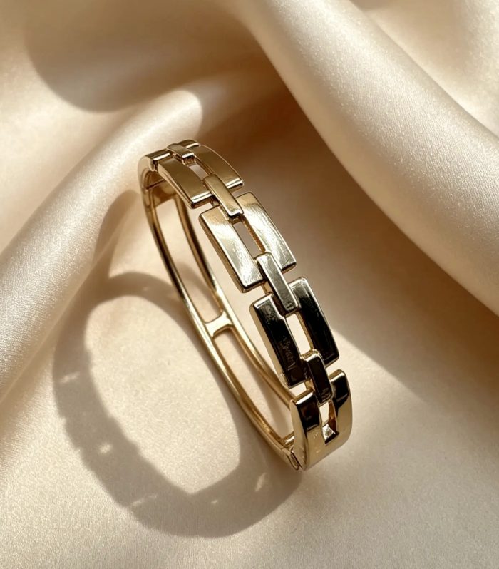 The Regent Link Bracelet